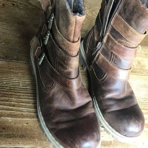 BOC Brown leather boots